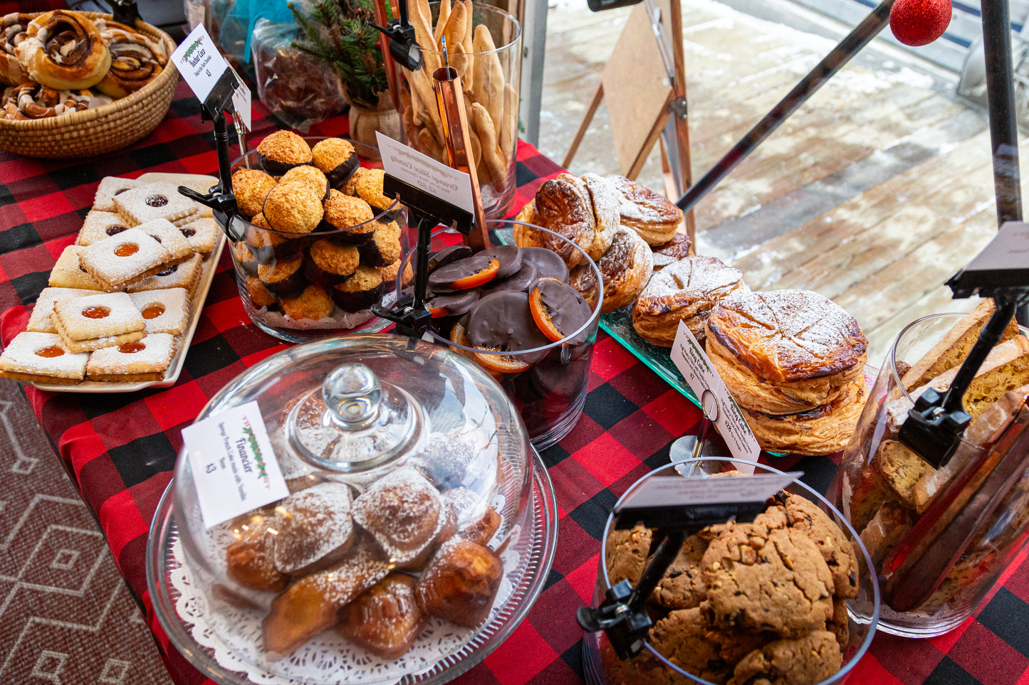 2025 Downtown Holiday Pop-Up Market - Vendor Deposit